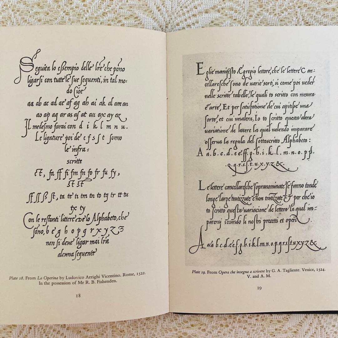 洋書　古書　初版　A Book of Scripts　キングペンギンNo.48