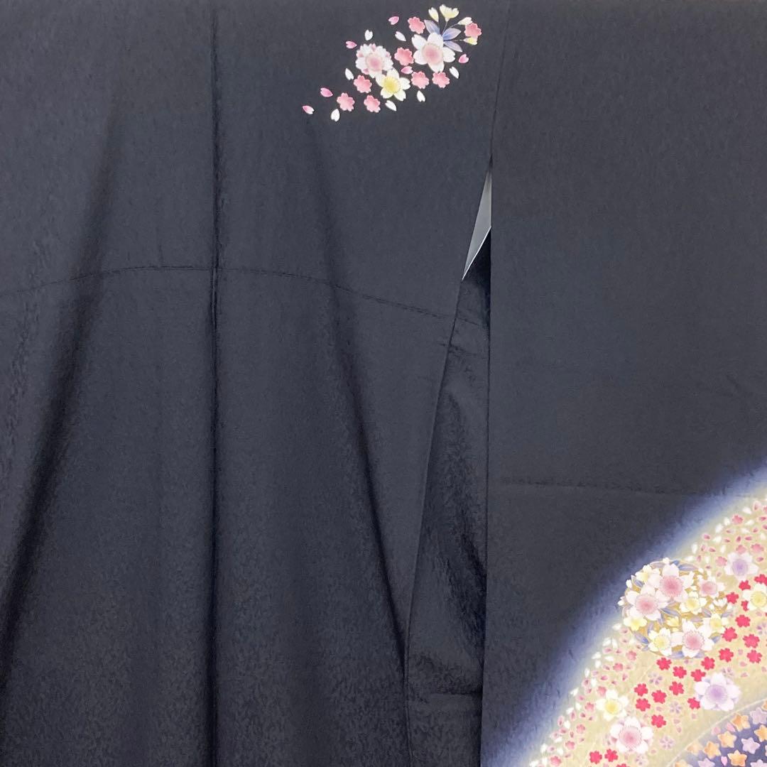 ☆中古品☆振袖　単品　正絹　黒系桜模様Ｂ級品ヤケ有り振袖