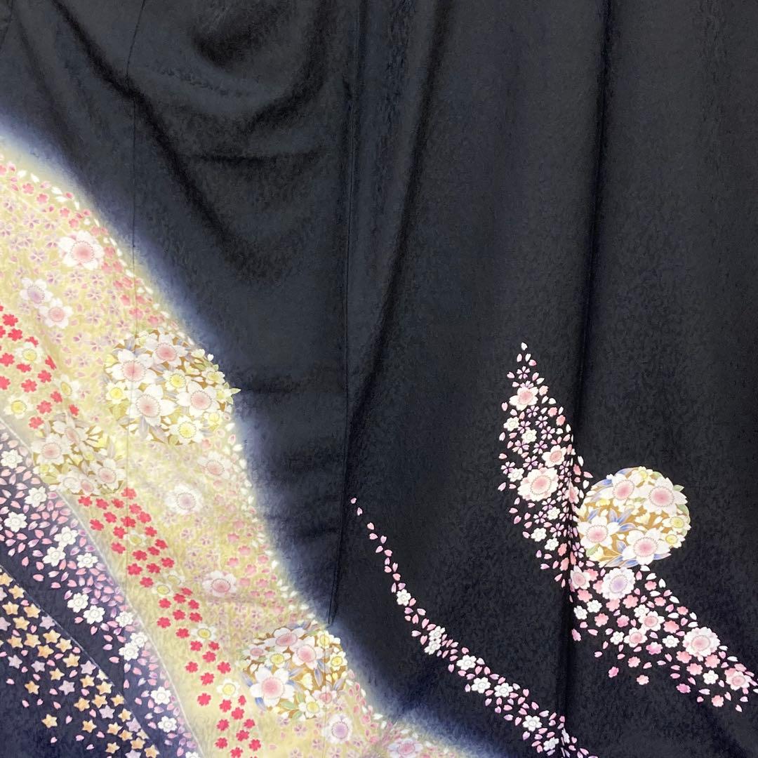 ☆中古品☆振袖　単品　正絹　黒系桜模様Ｂ級品ヤケ有り振袖