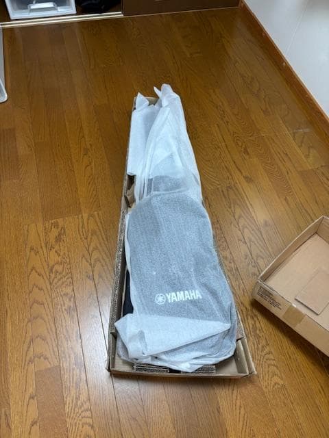 TRBX304（ブラック）　YAMAHA　ベース