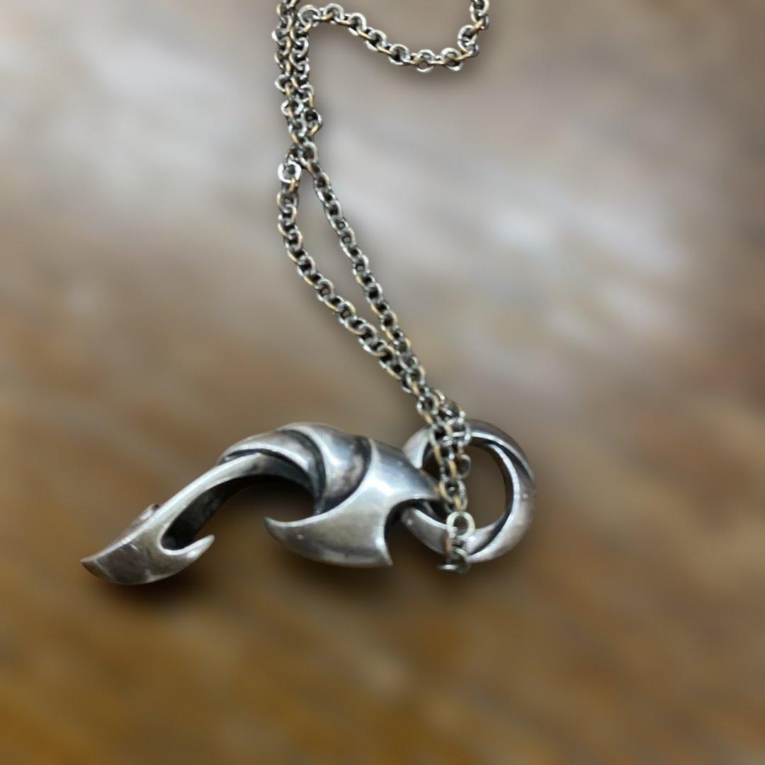 エ*R様 シルバーアクセサリー　HURRICANE（ハリケーン）」のネックレス