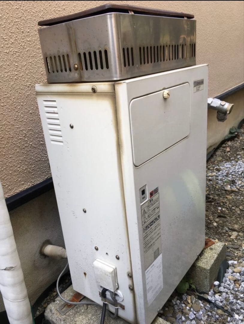 パーパスガス床暖房機TP-DN321R-1制御基板とガス制御ソレノイド