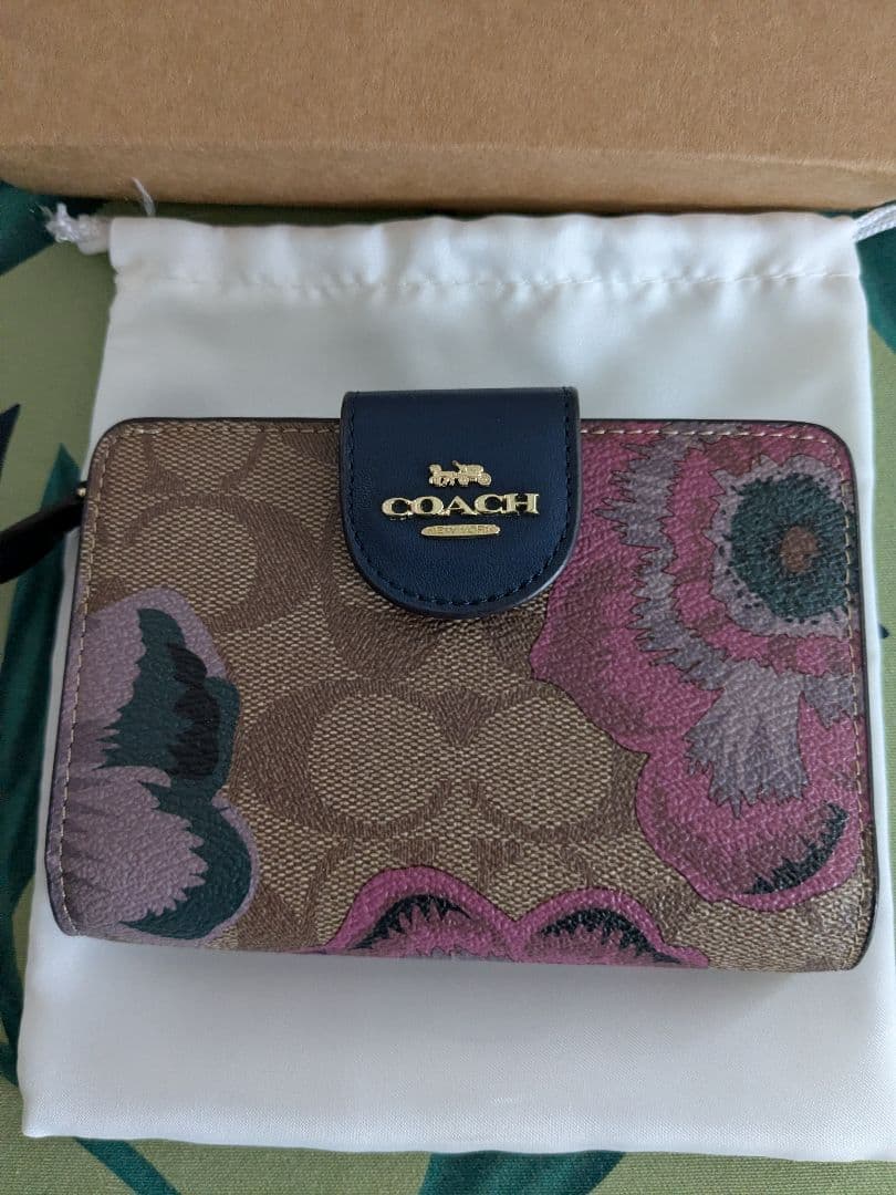 COACH カフェファ 二つ折り財布