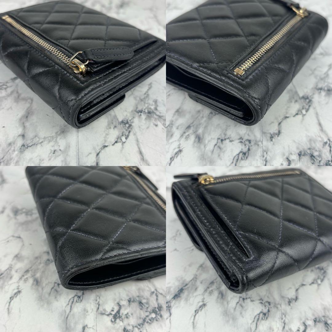 135 CHANEL マトラッセ　ラムスキン　三つ折り財布