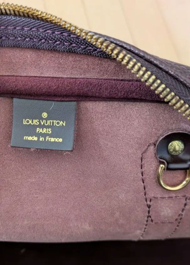 LOUIS VUITTON タイガ　ケンダルGM