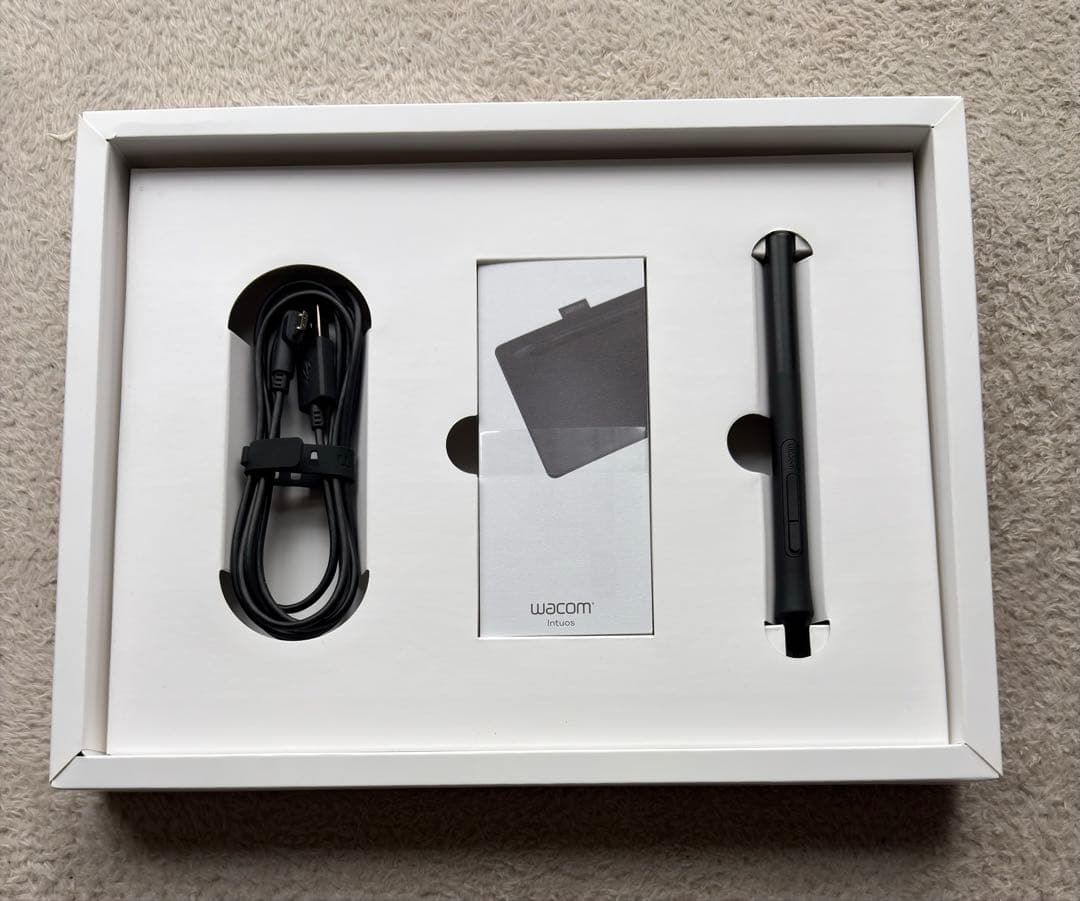 Wacom Intuos ペンタブレット CTL-6100WL