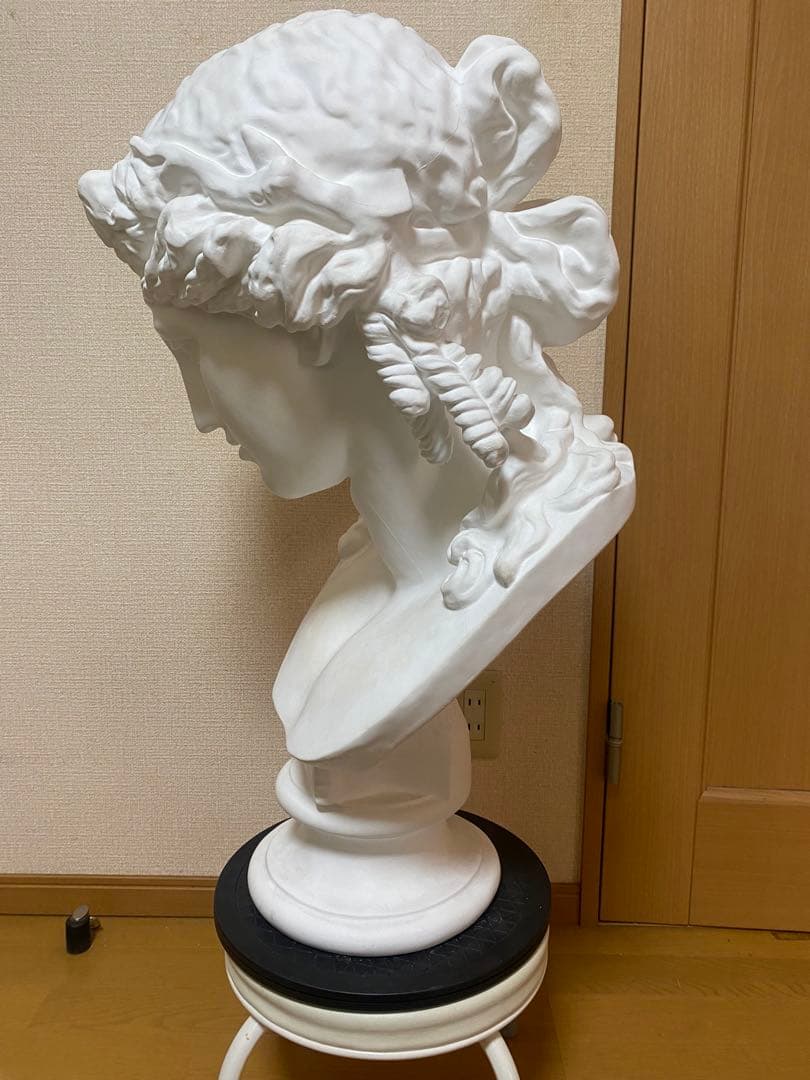 石膏像 アリアス ⚠️あろま/かぎ編み小物販売中⚠️専用