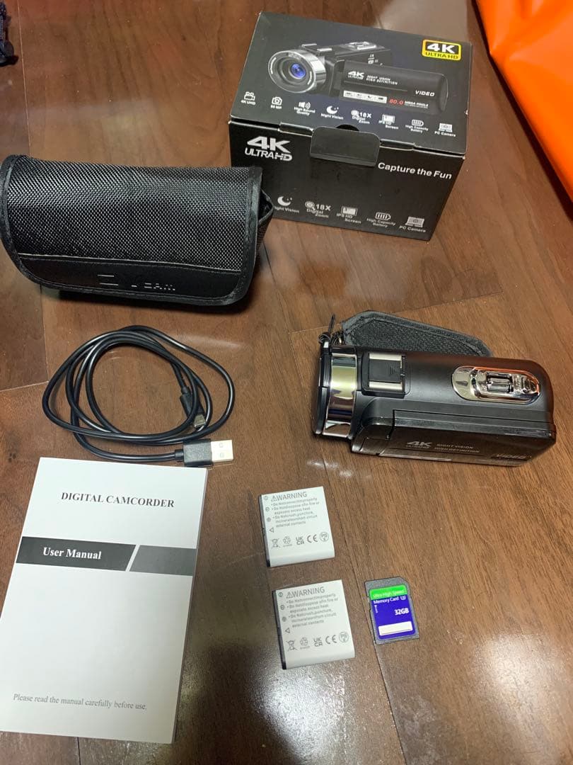 ビデオカメラ 4K8000万画素32GBSDカード付 1500mAh電池2個付