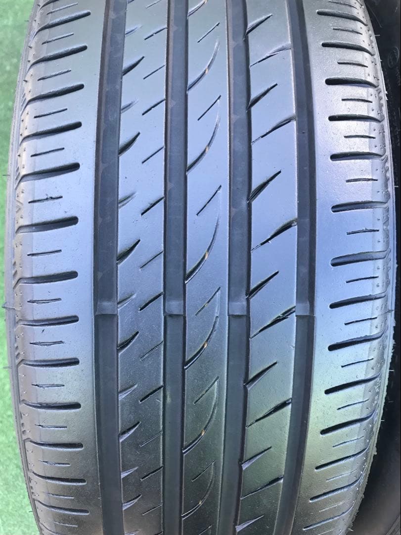 205/45 R17、ROADSTONE EUROVIS SPORT 04、