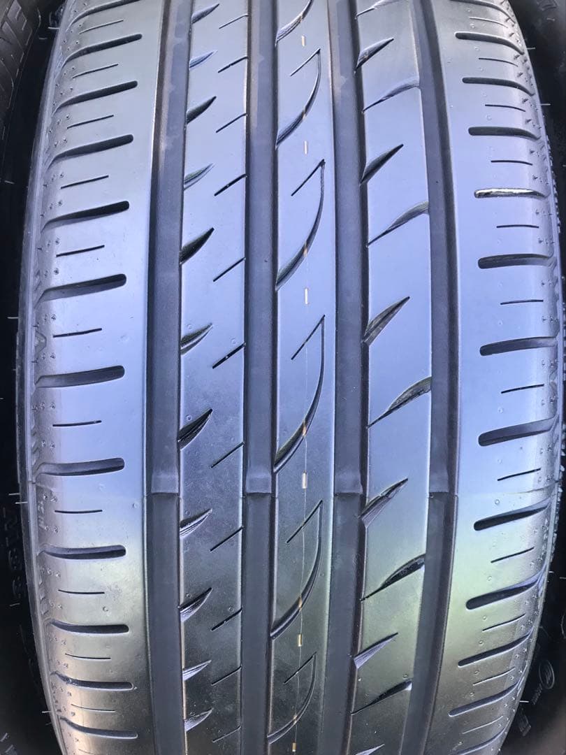 205/45 R17、ROADSTONE EUROVIS SPORT 04、