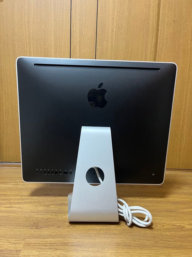 iMac 20インチ　Intel Core 2 Duo 2.0GHz ＋付属