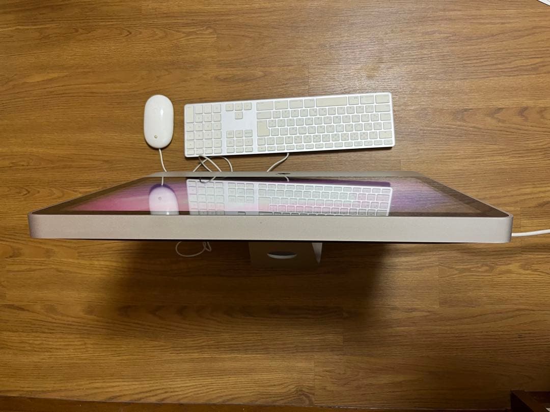 iMac 20インチ　Intel Core 2 Duo 2.0GHz ＋付属