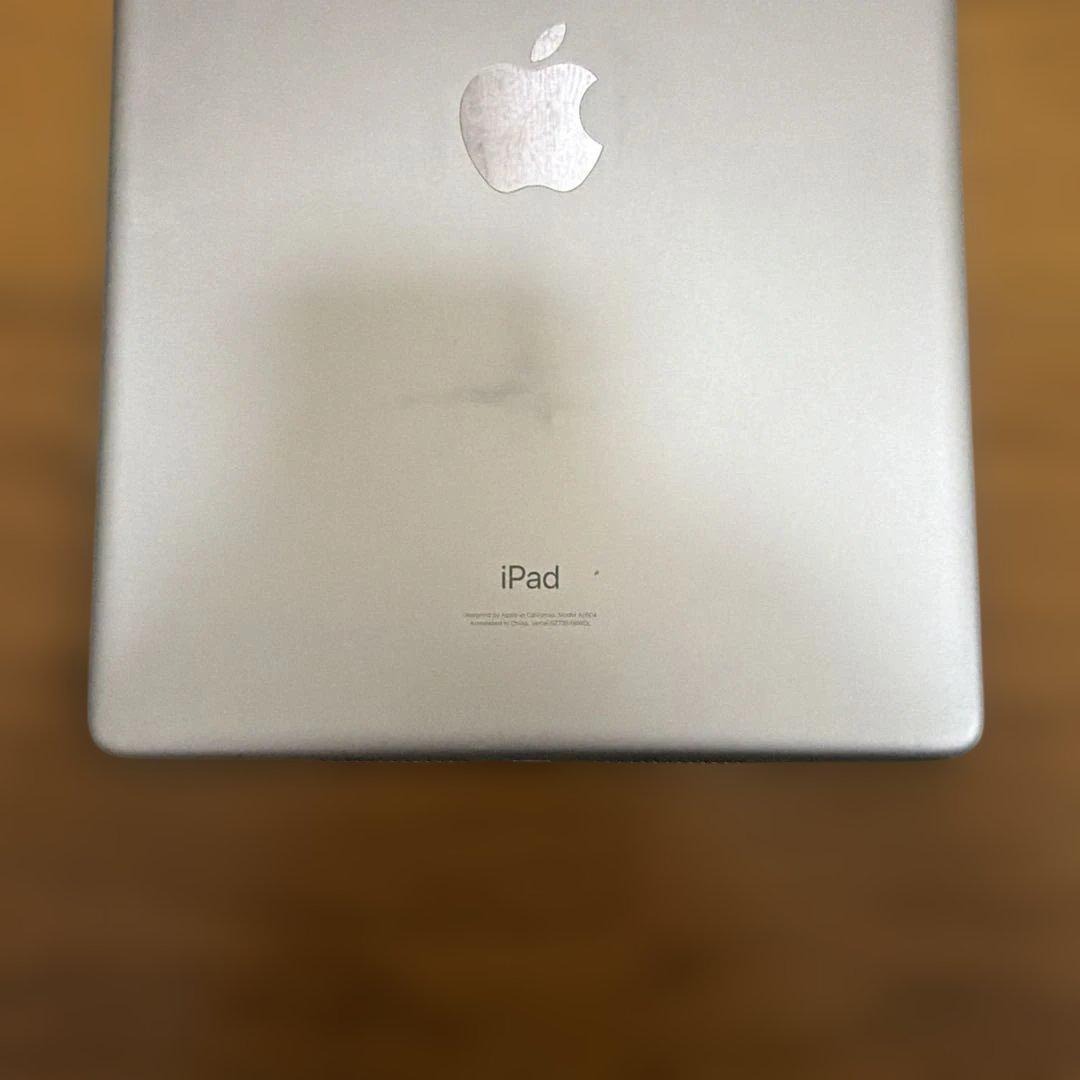 iPad 第9世代 本体 充電器・箱付き ジャンク品