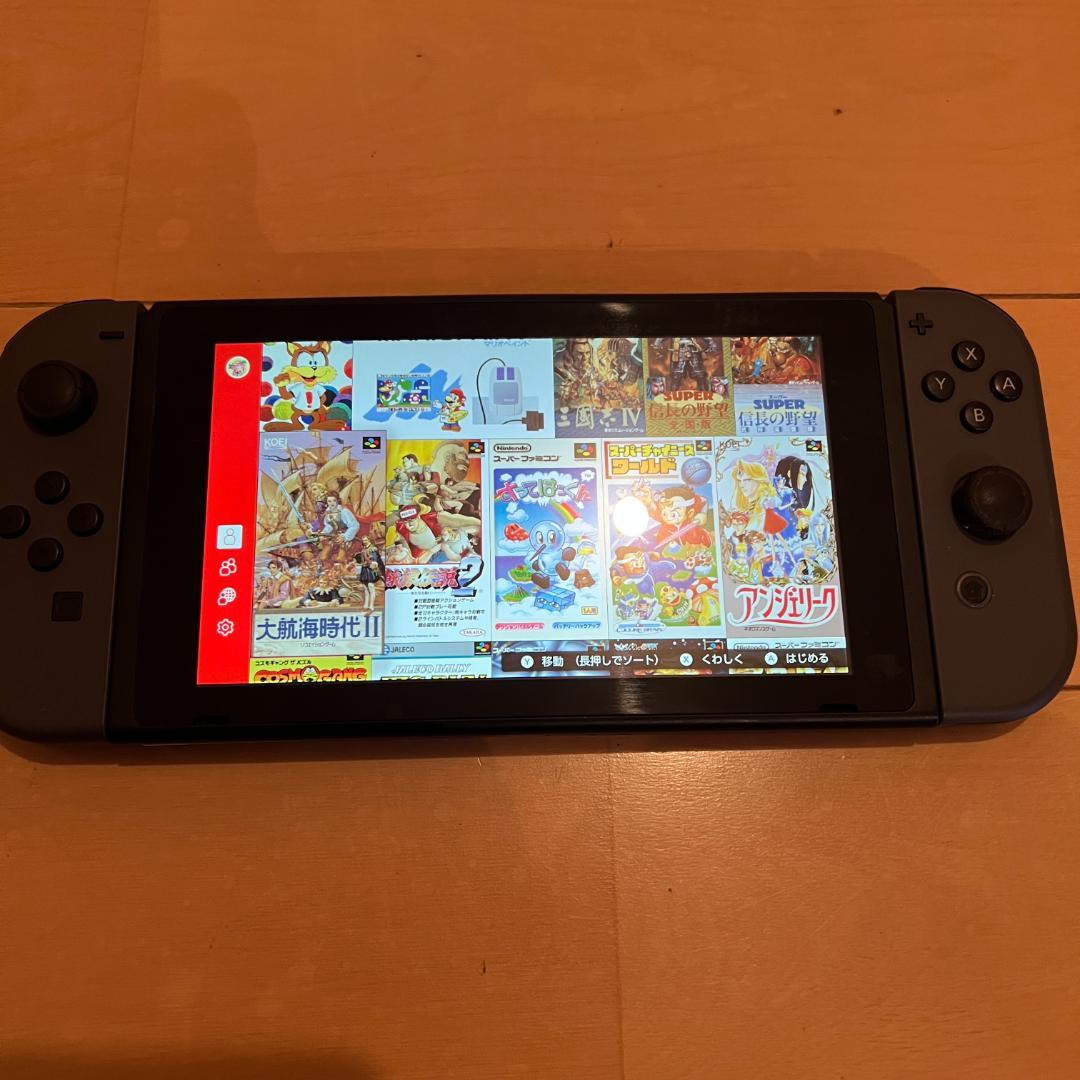 任天堂　Nintendo Switch 本体　SDカード128ギガ付き
