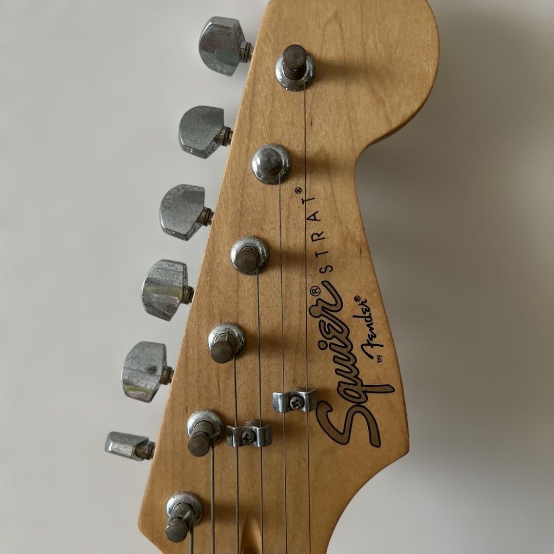 Squier Stratocaster レッド エレキギター