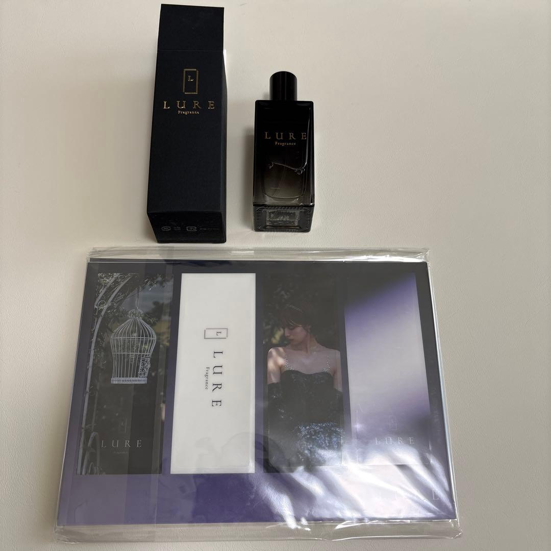 【ATS】LURE fragrance 中村ゆりか　ブック付き