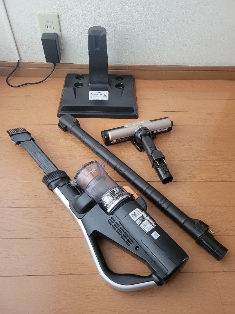 日立スティッククリーナー 本体 コード式 充電スタンド付き