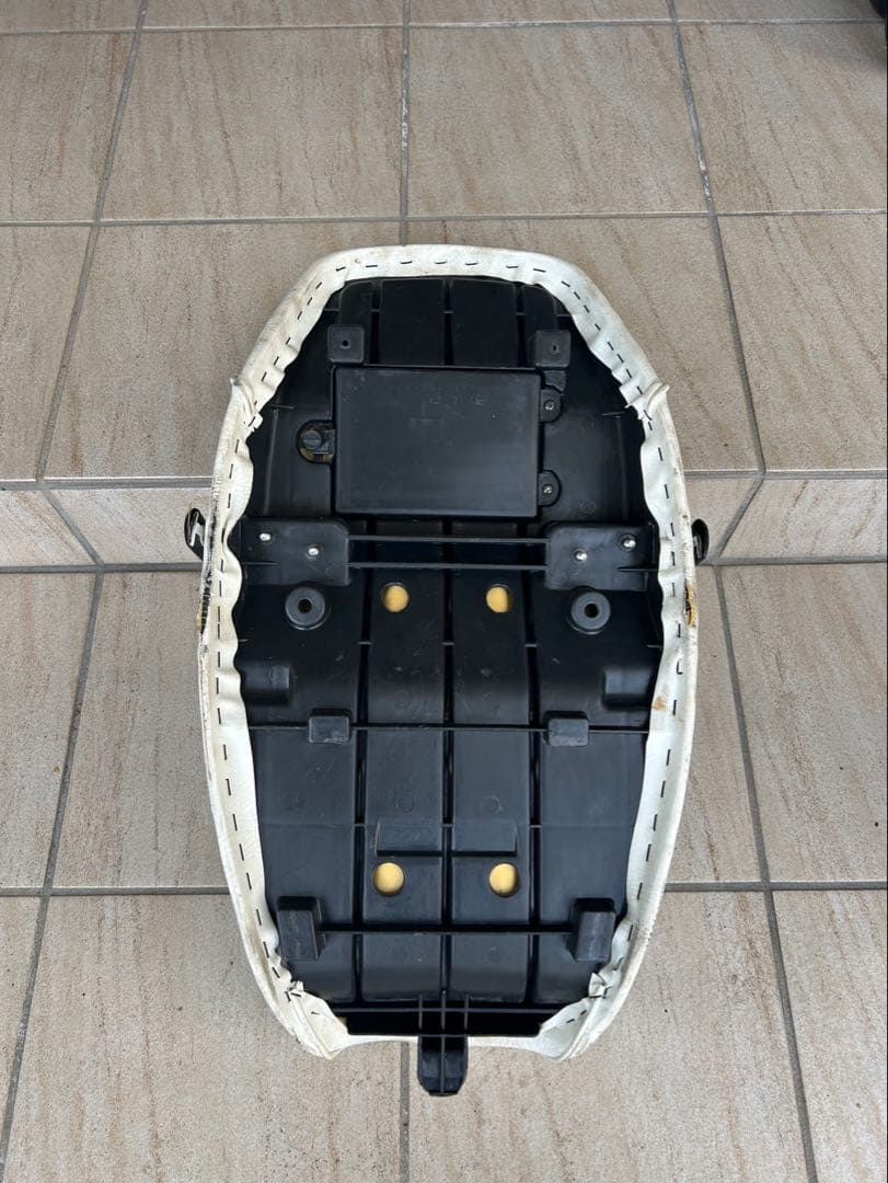 ゼファー400 タックロールシート　白　アンコ抜き
