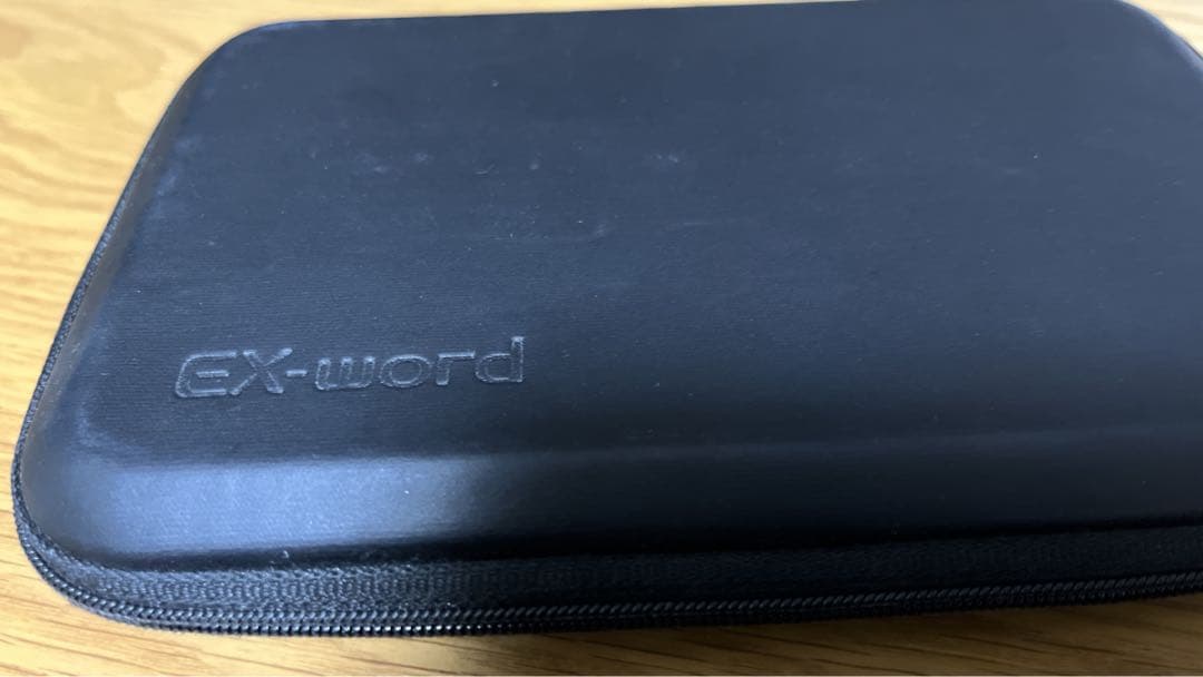 電子辞書　高校生モデル　XD-Z4700    CASIO ケースあり