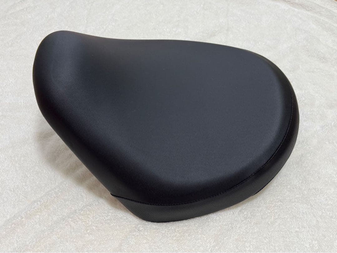 【美品】レブル1100 純正オプションバックシート 黒