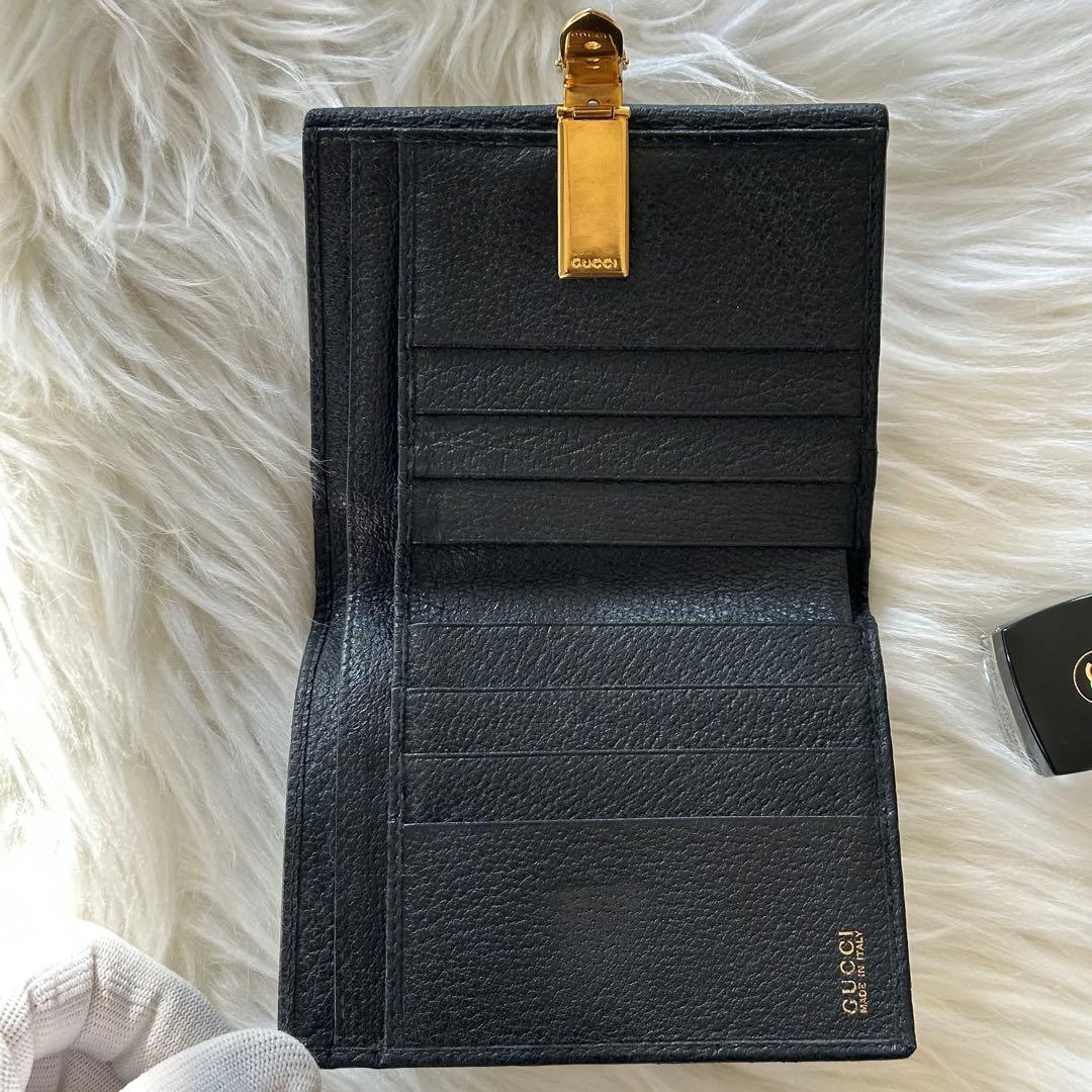 GUCCI 黒レザー 二つ折り財布 ゴールド金具 ブラック