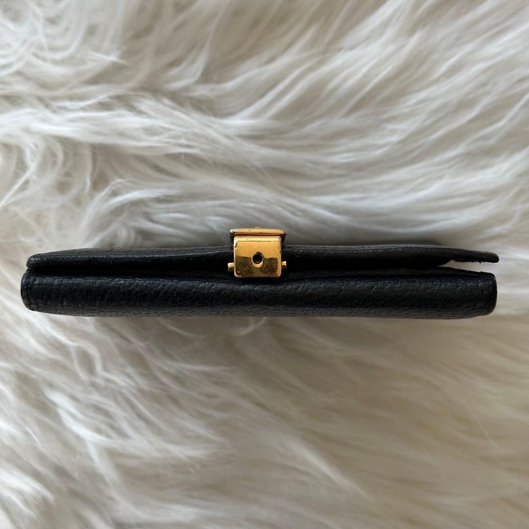 GUCCI 黒レザー 二つ折り財布 ゴールド金具 ブラック