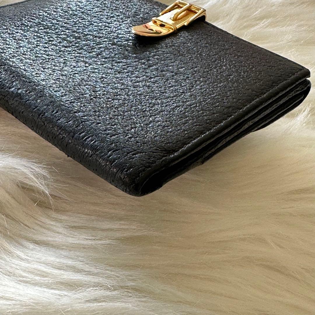 GUCCI 黒レザー 二つ折り財布 ゴールド金具 ブラック