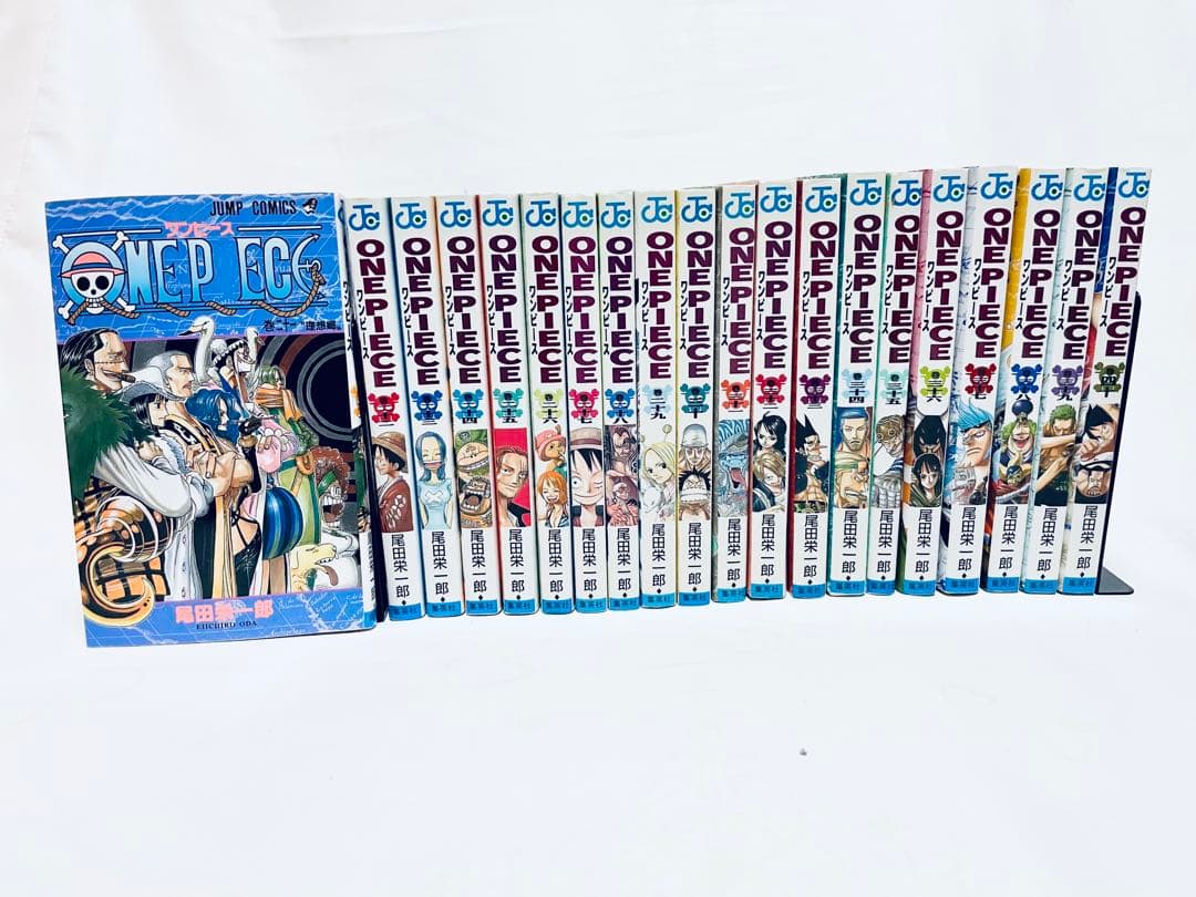 【限定値下げ中】★初版美品！ワンピース1〜82巻 抜け巻なし 尾田栄一郎