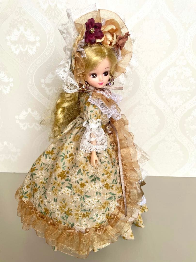 リカちゃん服　ドレス　小花✖️黄色　４点セット　ハンドメイド