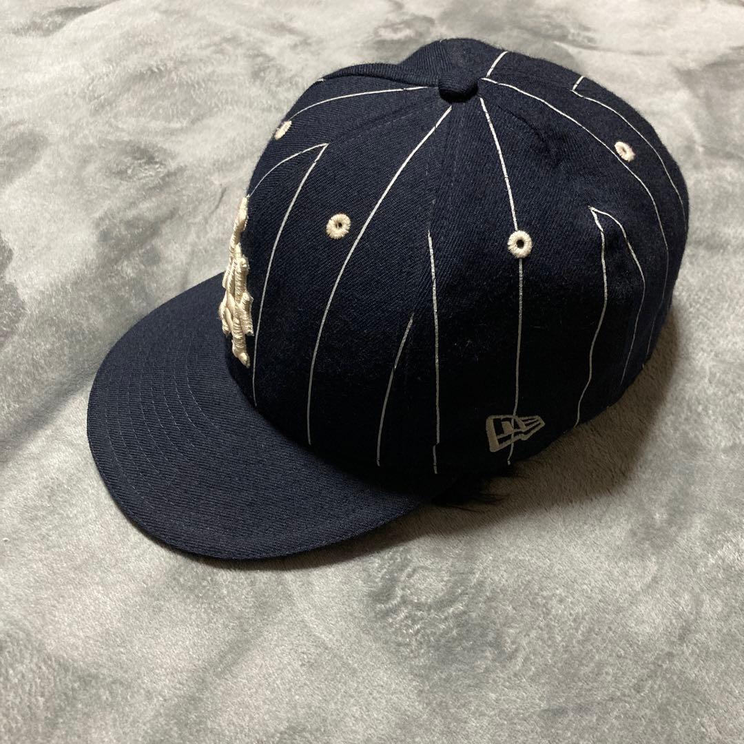 Stussy × New Era LAロゴ ピンストライプ キャップ 7 3/4
