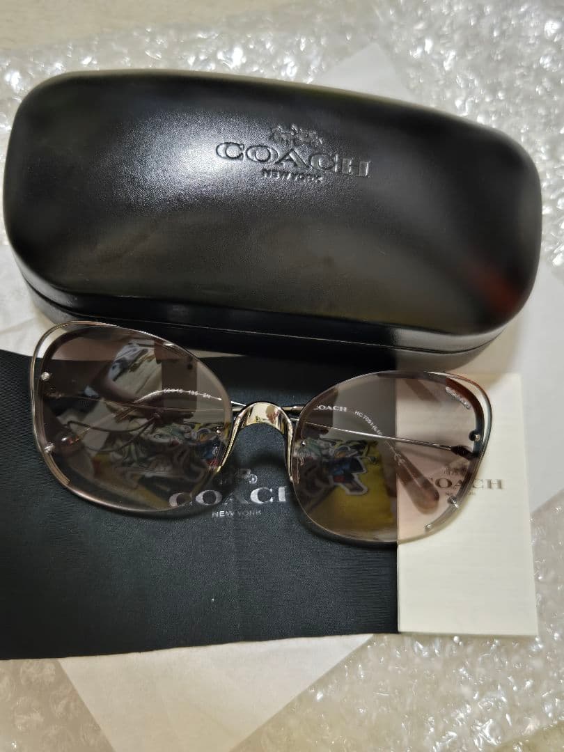 COACH キャットアイサングラス ケース付き