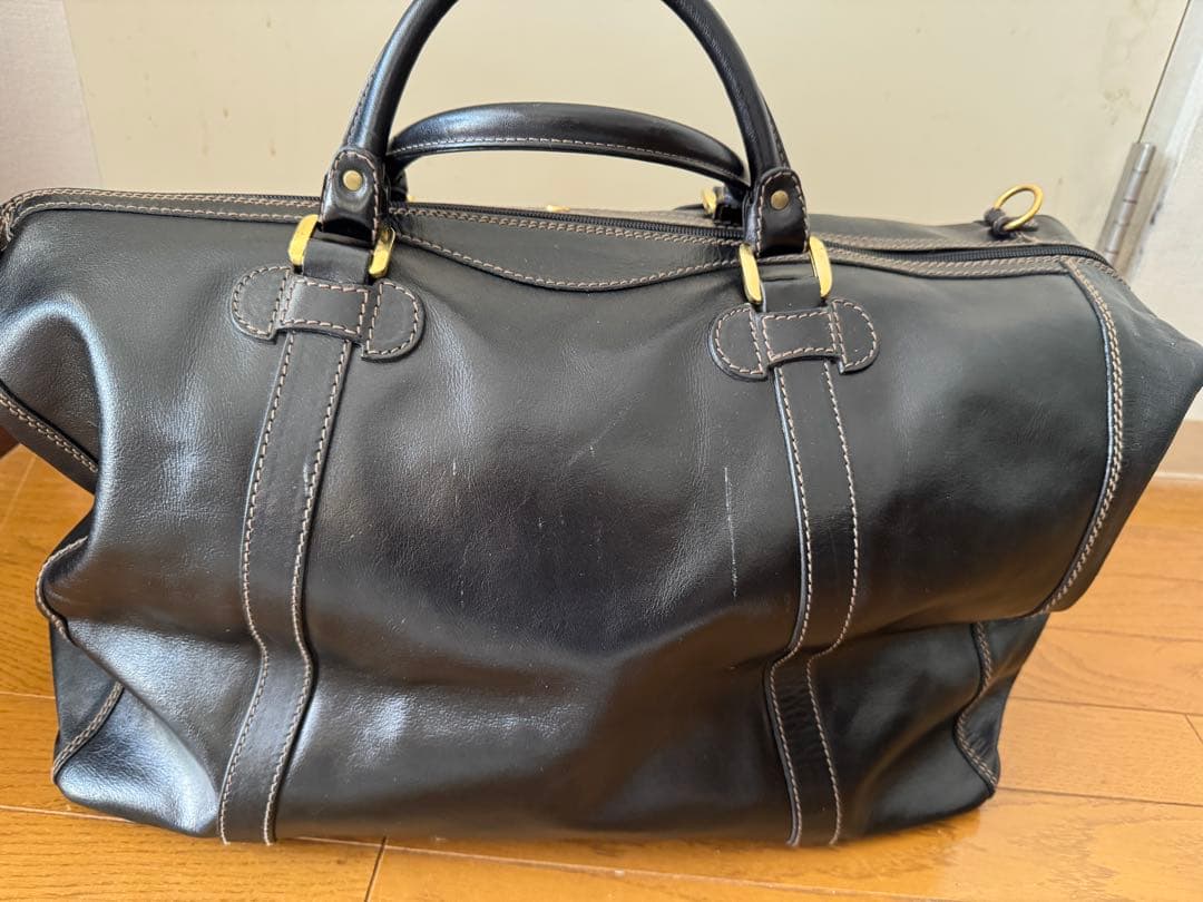 【値下げ】【美品】GOLD PFEILレザー ブラック ボストンバッグ