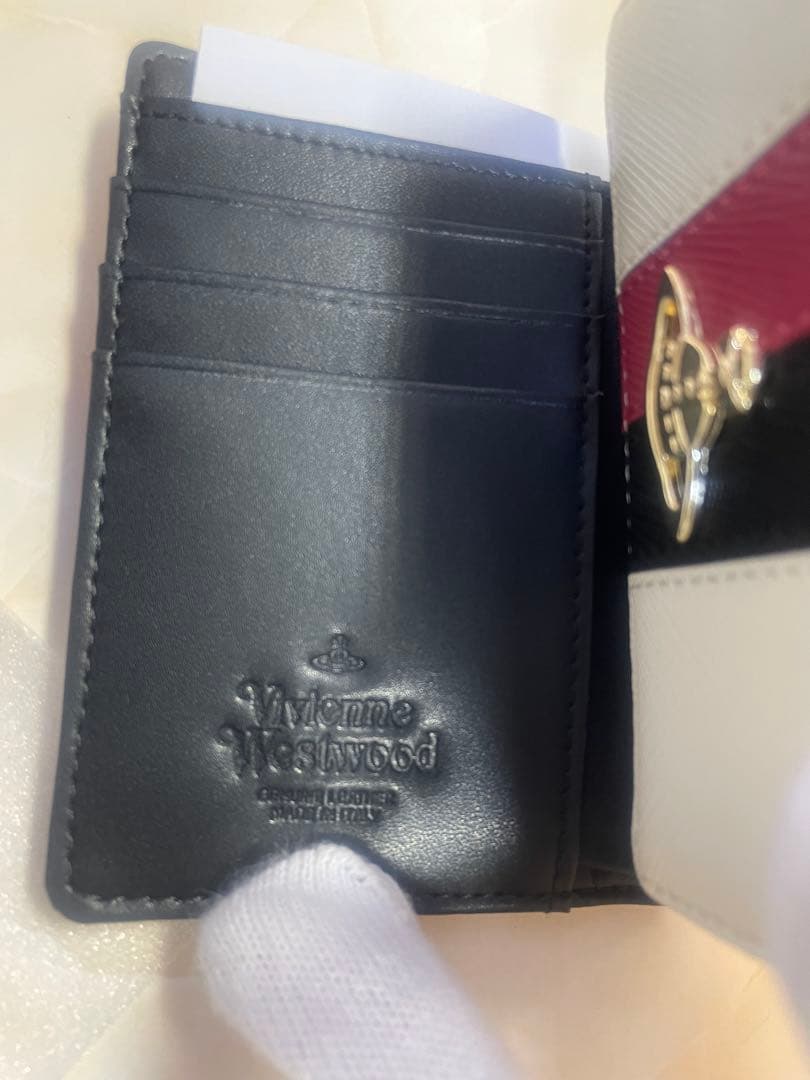 Vivienne Westwood 三つ折り財布　白　ホワイト