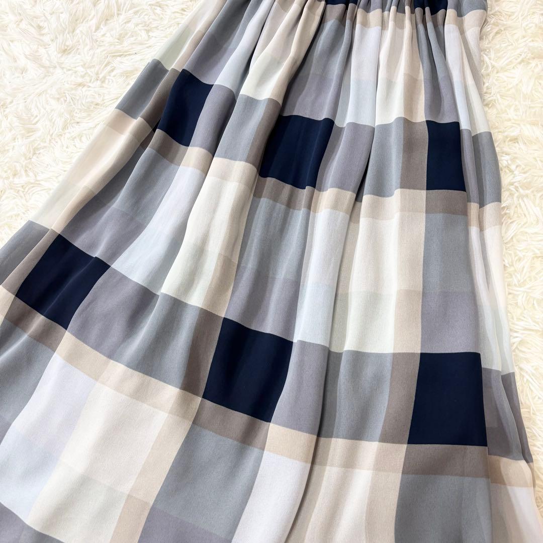 美品✨2WAY ブルーレーベルクレストブリッジ　リバーシブル　ロングスカート