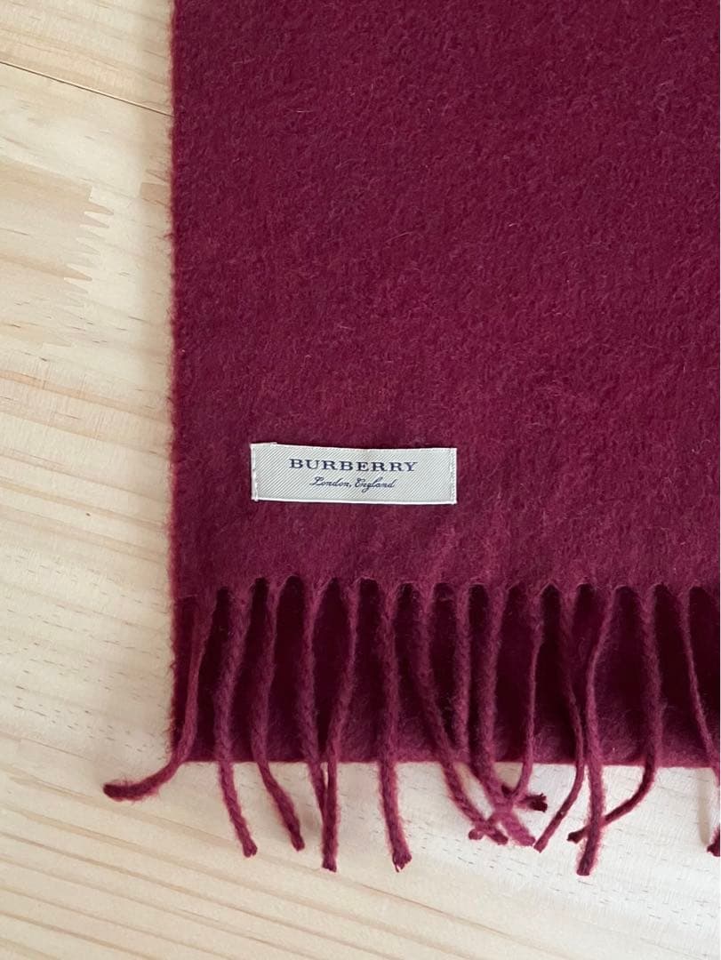 タグ付き未使用 BURBERRY カシミア マフラー エンブレム刺繍 バーバリー