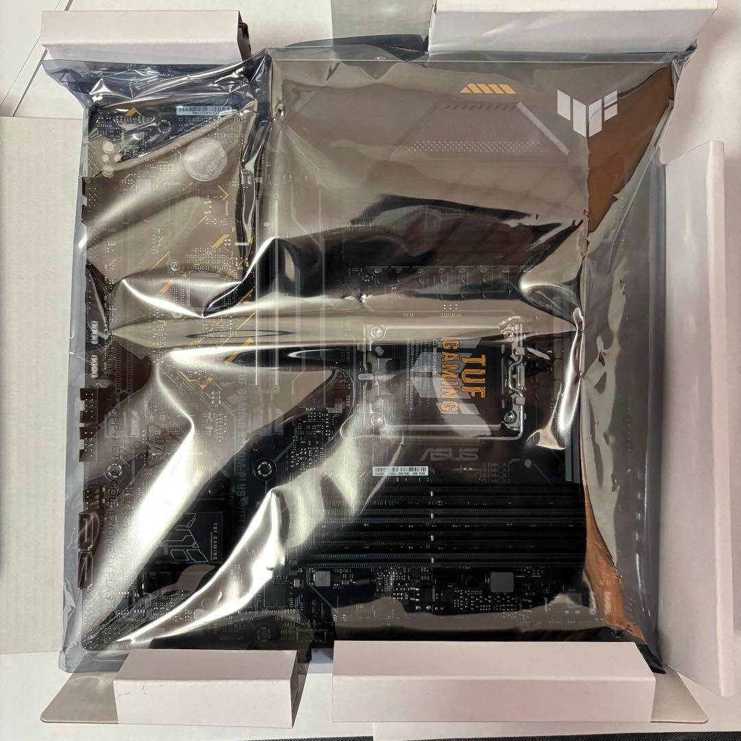 マザーボード ASUS TUF GAMING B660M-PLUS WIFI D4
