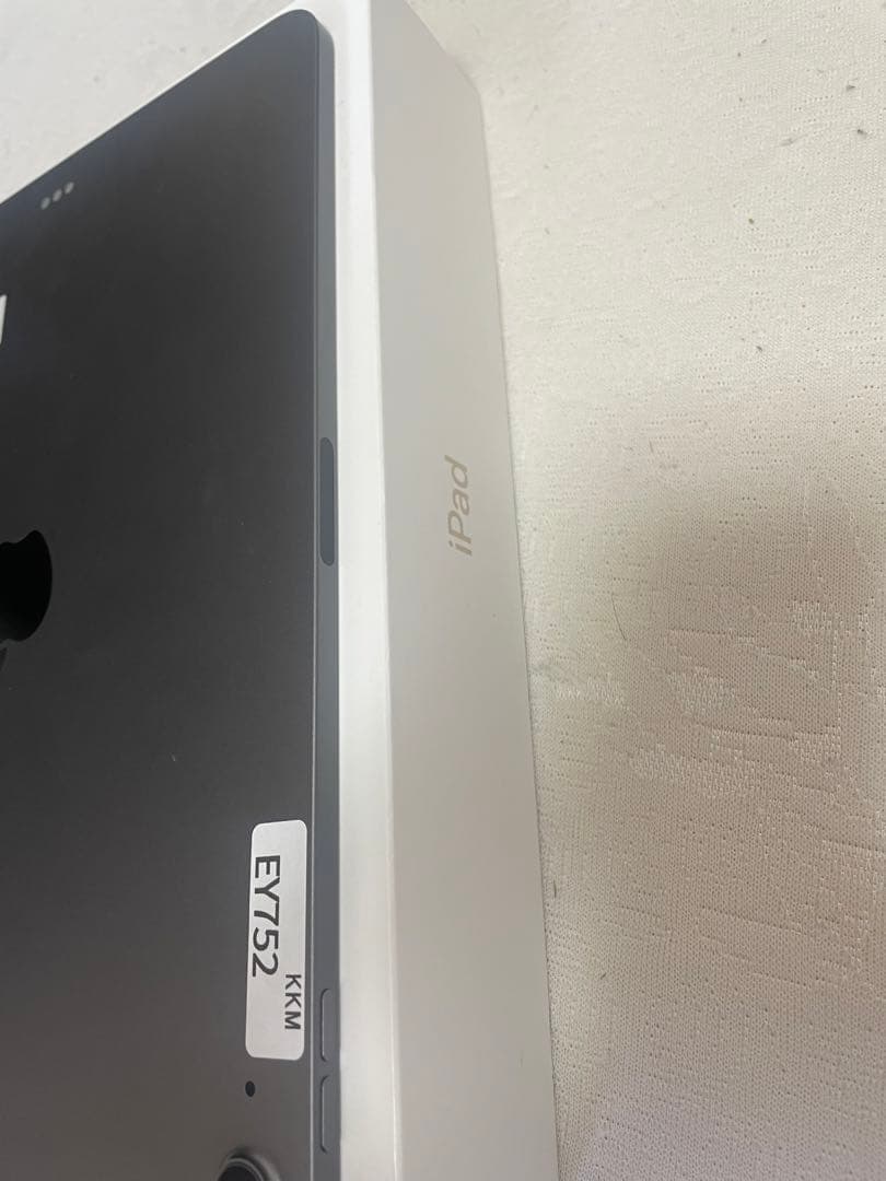 レ*ン様 Apple iPad Air (第4世代) 64GB バッテリー95%