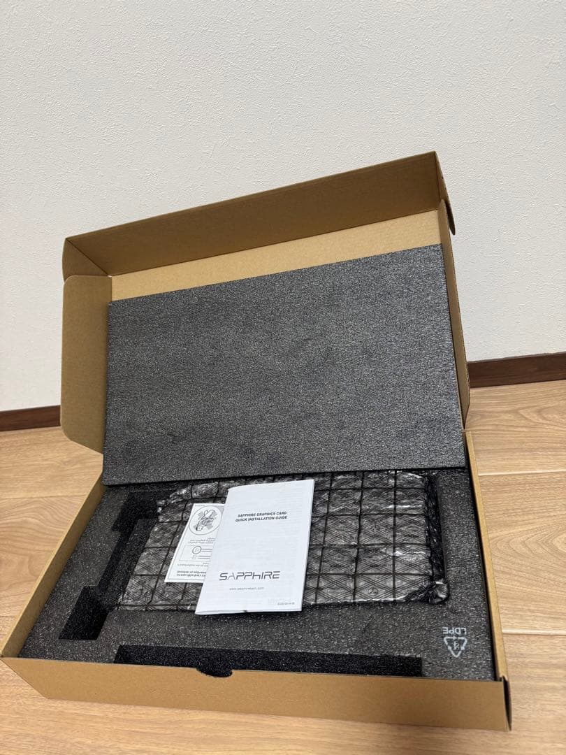 グラフィックボード・グラボ・ビデオカード SAPPHIRE PULSE Radeon RX 7800 XT 16GB