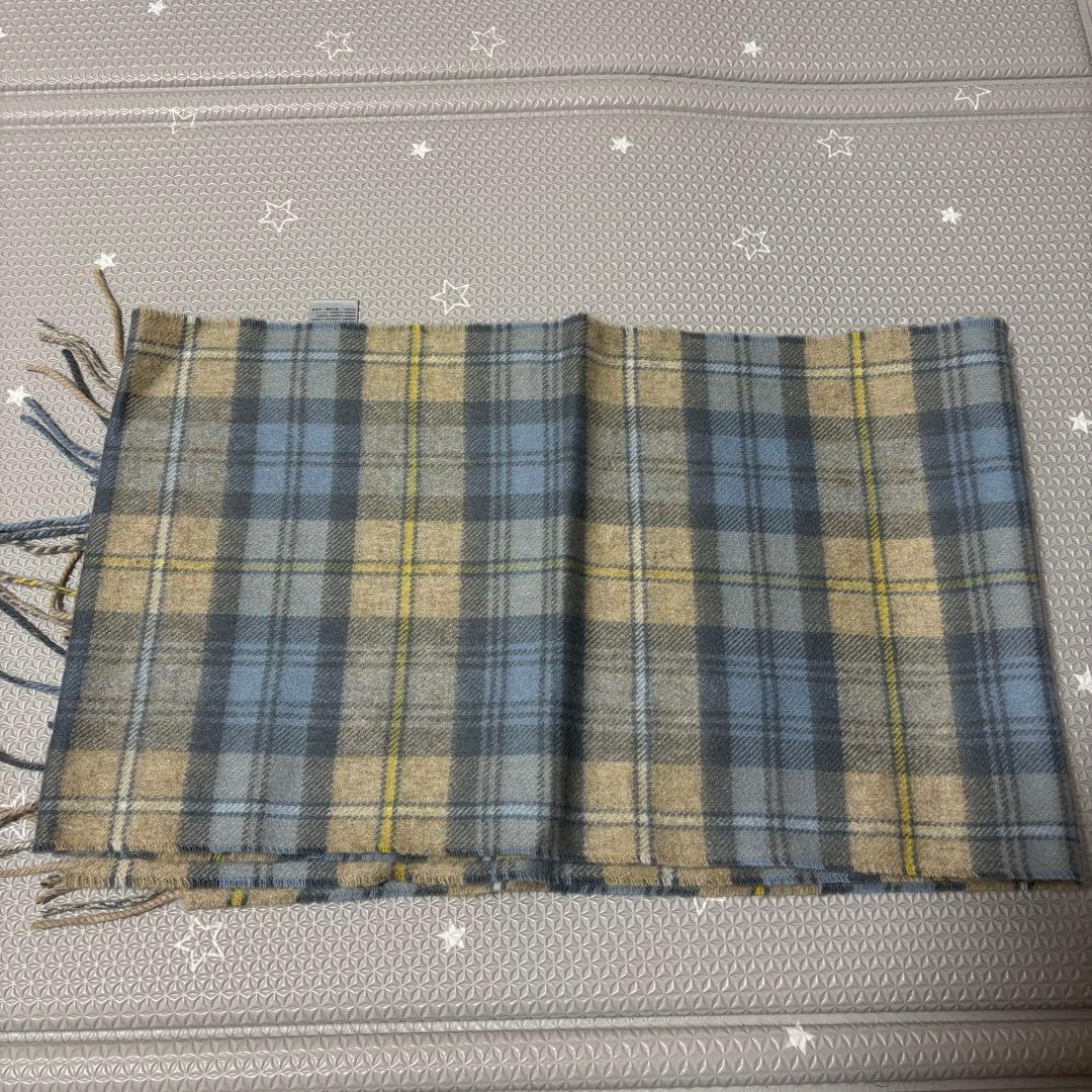 Johnstons of Elgin チェック柄マフラー