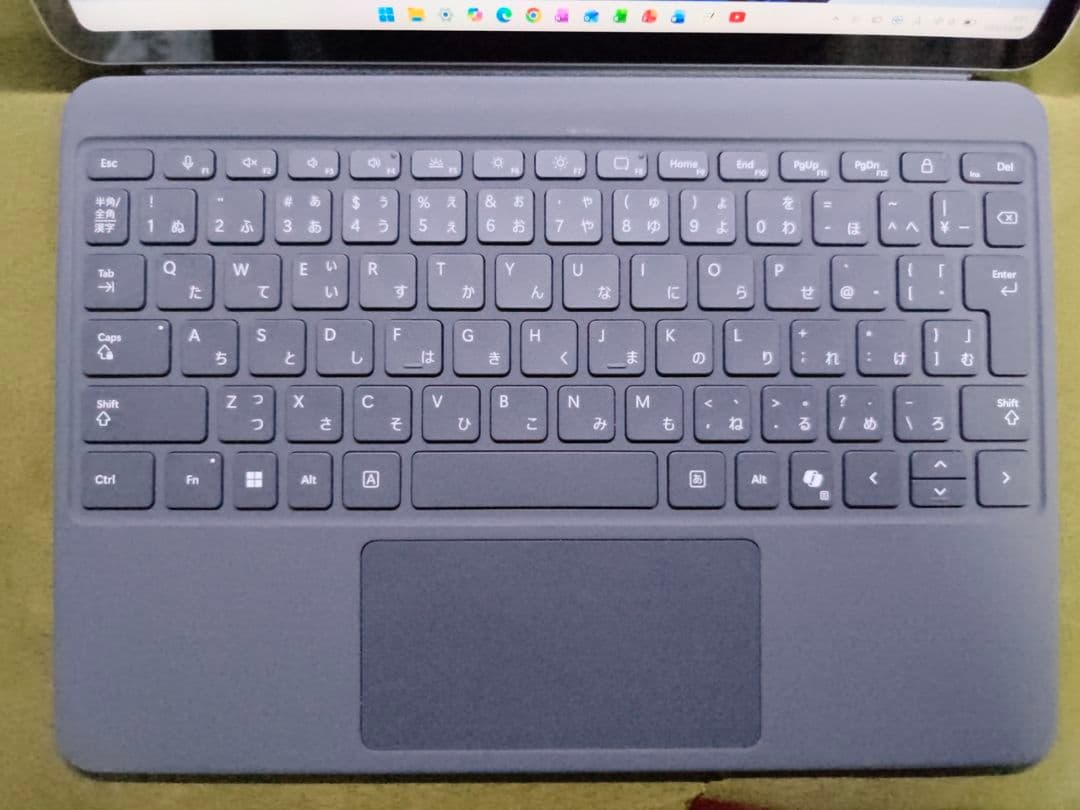 Surface Pro 12 純正キーボード+スリムペン2付他あり
