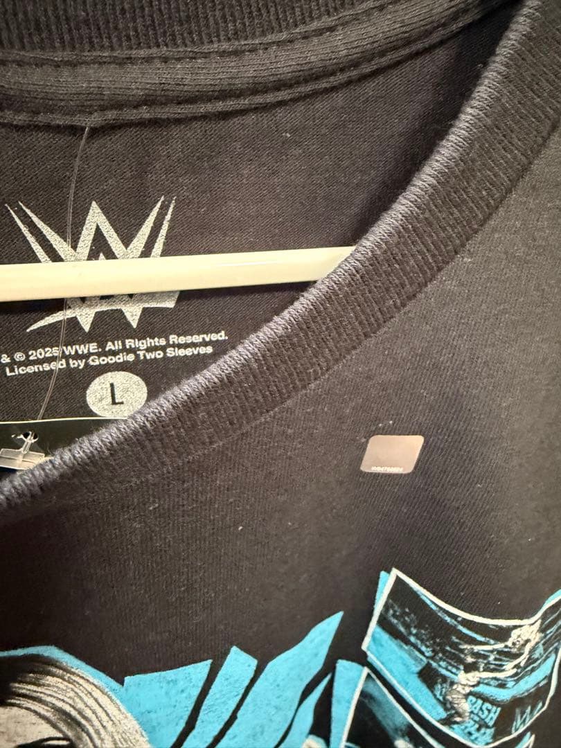 d*8様 【新品】WWE リヴ・モーガン Tシャツ Lサイズ