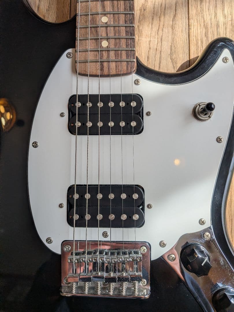 Squier by Fender Bullet Mustang 黒 エレキギター
