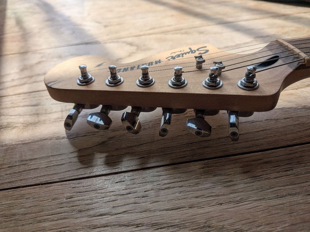 Squier by Fender Bullet Mustang 黒 エレキギター