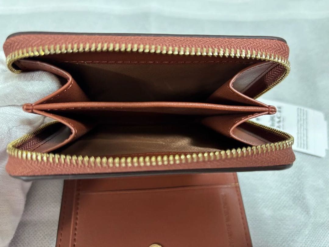[新品未使用]コーチcoach スヌーピー 二つ折り財布