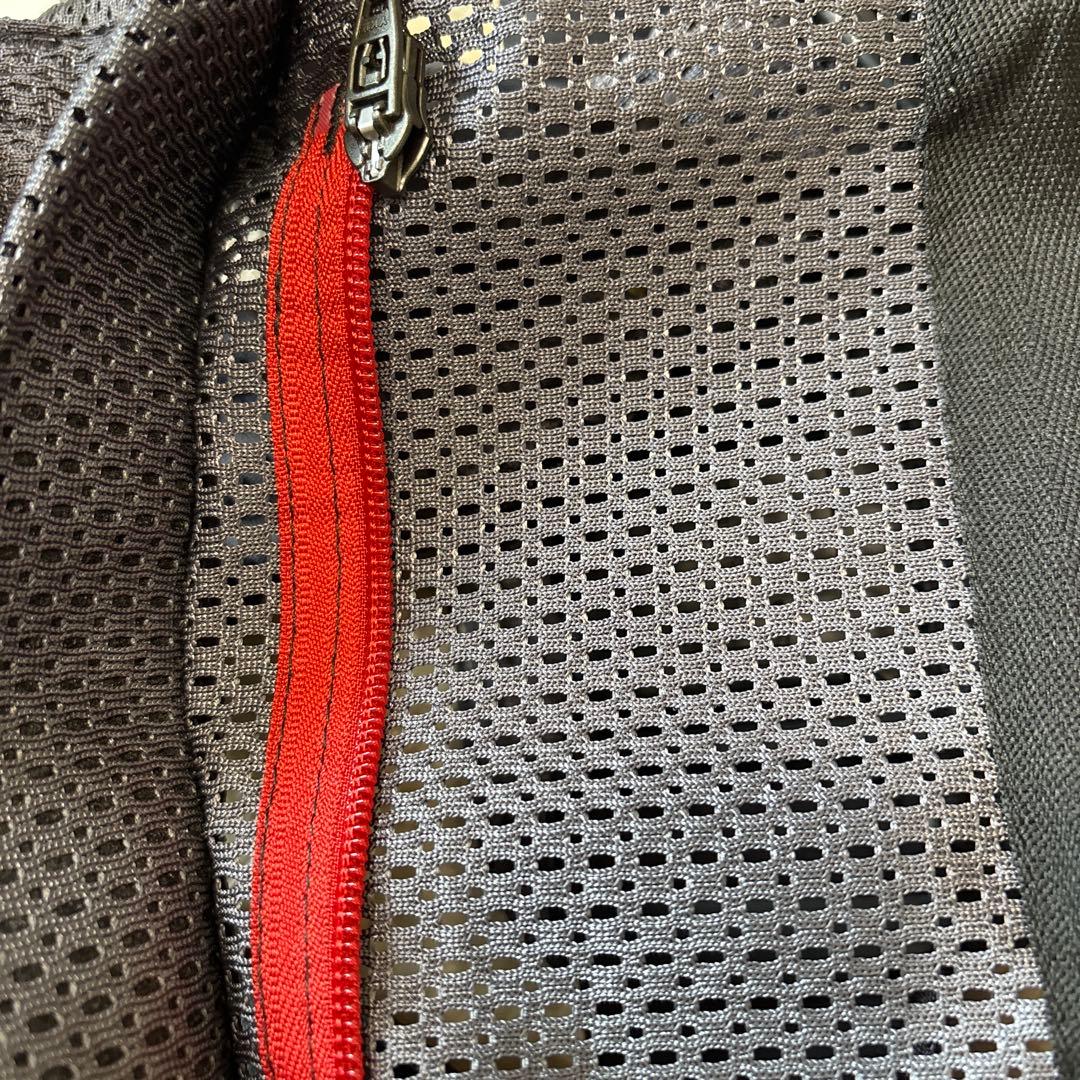 《美品》BabyBjörn Harmony 抱っこひも ダークグレー