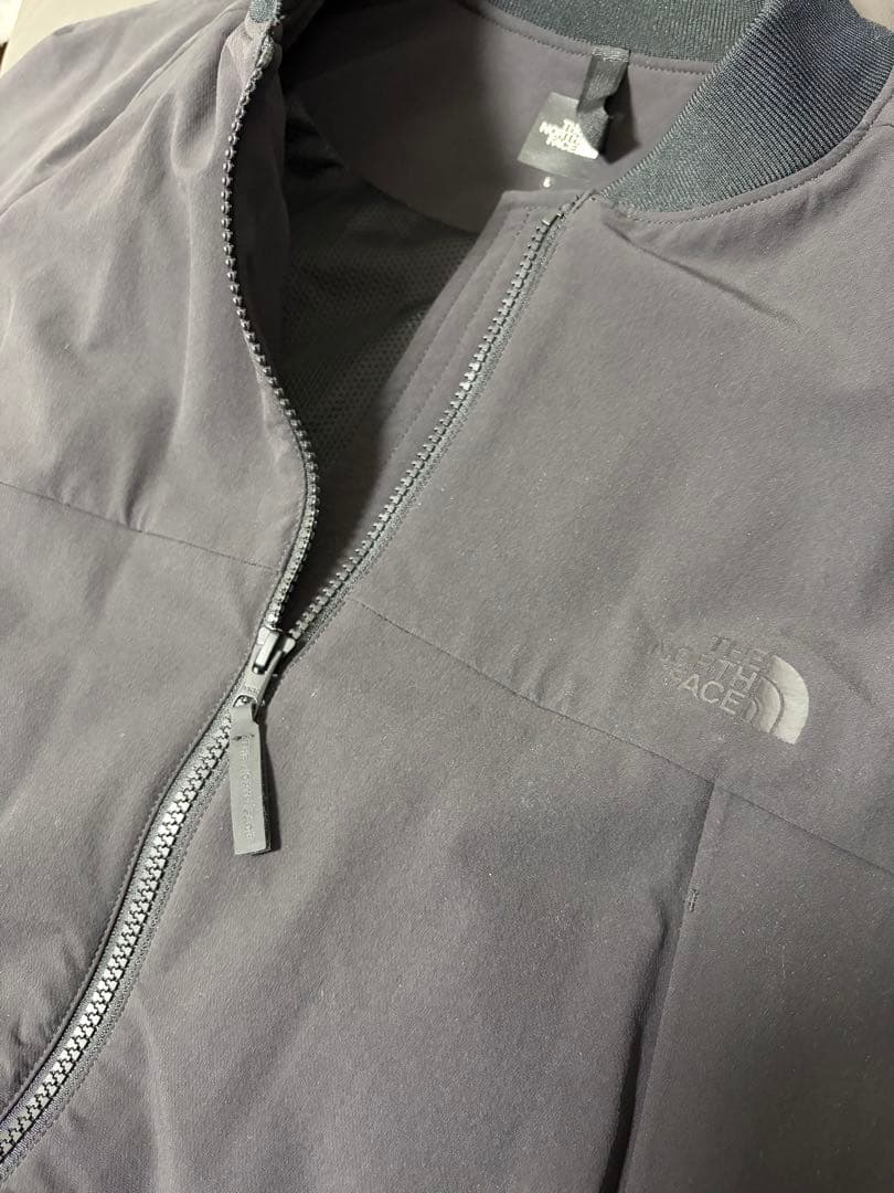 THE NORTH FACE バーサタイル Q3 ジャケット　MA-1