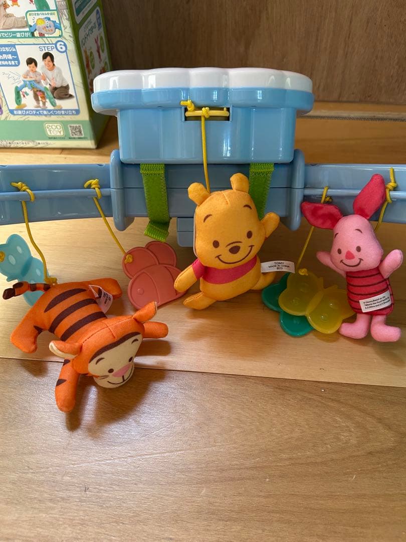 くまのプーさん ベビージム メロディ付き