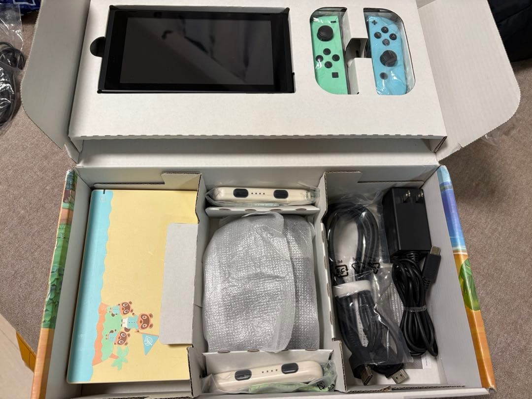 【送料込】Nintendo Switch あつまれどうぶつの森セット《本体あり》