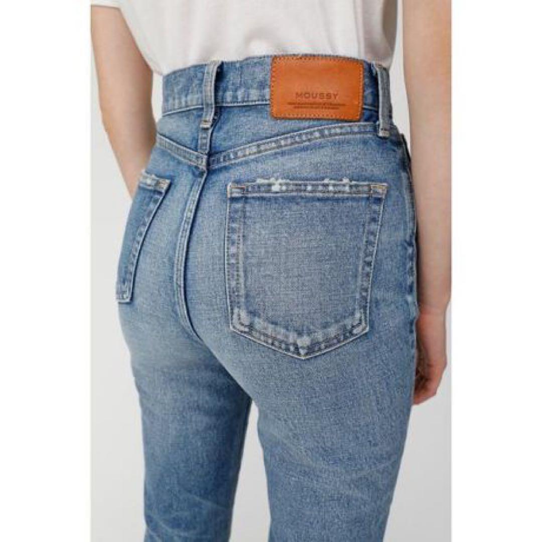 美品　moussy マウジー　フレア　ジーンズ　MVS FLARE 26 ブルー