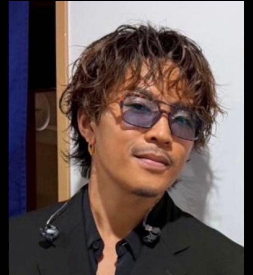数原龍友　サングラス